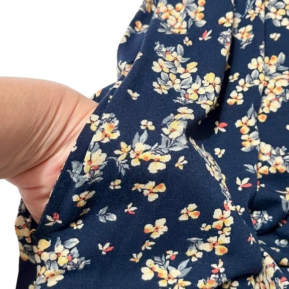 NWT Navy Blue Floral Knit Swing Dress with Pockets Size Small (4-6) - Picture 5 of 9